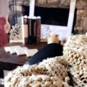 Meet your Posher, Faith